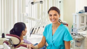 wisdom teeth removal dentist concept